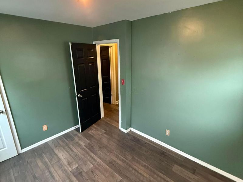 4006 Halsey , Columbus, OH 43228 Photo 6