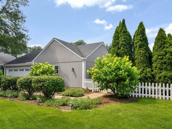 925 Churchill Drive , Naperville, IL 60563