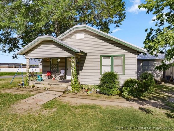 824 S California , Atoka, OK 74525