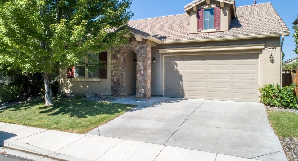 7231 Fox Wood Lane, Sparks, NV 89436 Photo