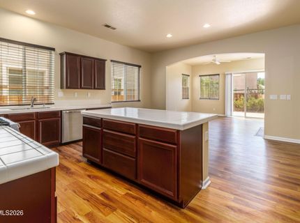 7231 Fox Wood Lane, Sparks, NV 89436 Photo