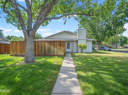1029 Brooktree Drive, Unit 4, Sparks, NV 89434 Photo