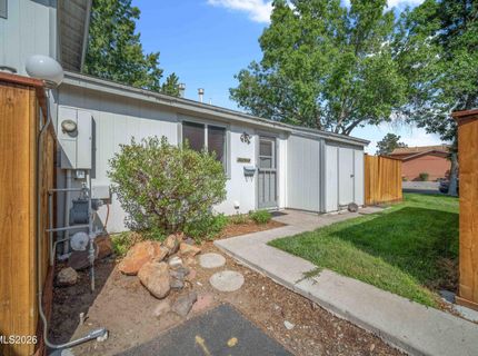 1029 Brooktree Drive, Unit 4, Sparks, NV 89434 Photo