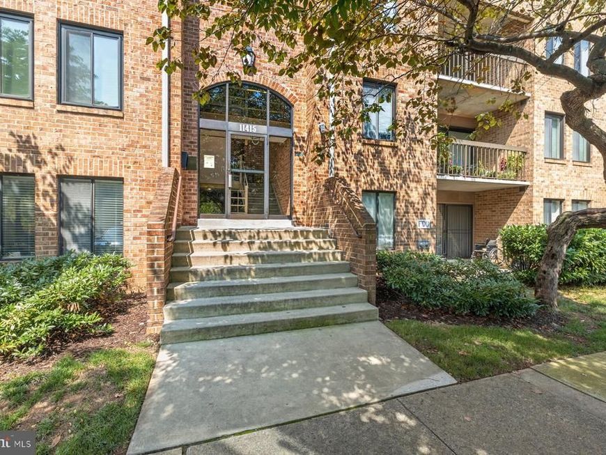 11415 Commonwealth Drive, Unit 204, Rockville, MD 20852 Main Photo