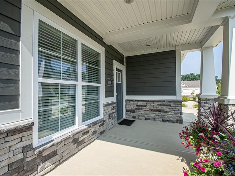 1686 Glade Valley Drive, Washington Township, OH 45458 Photo 4
