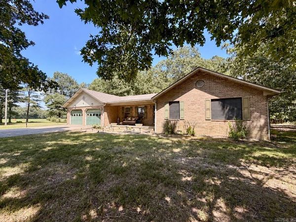 2100 Greene 514 Road, Paragould, AR 72450