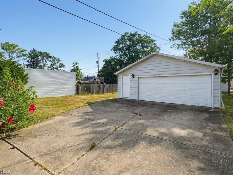1405 Washington Boulevard, Mayfield Heights, OH 44124 Photo 4