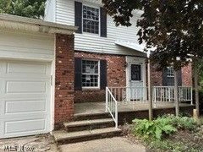 203 W Parkway Drive, Madison, OH 44057 Photo 1