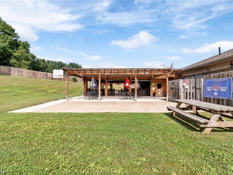 1409 Bison Street NW, Massillon, OH 44647 Photo 6