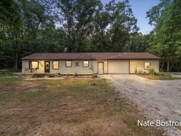 6724 Hall Road, Muskegon, MI 49442