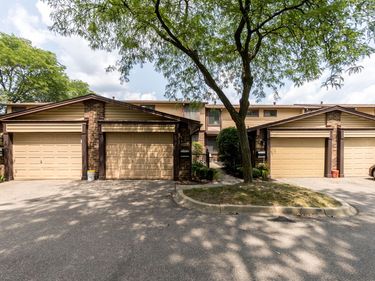 32143 W 12 Mile Road, Farmington Hills, MI 48334