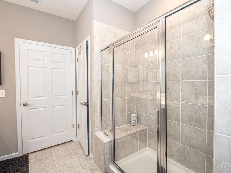 1686 Glade Valley Drive, Washington Township, OH 45458 Photo 24