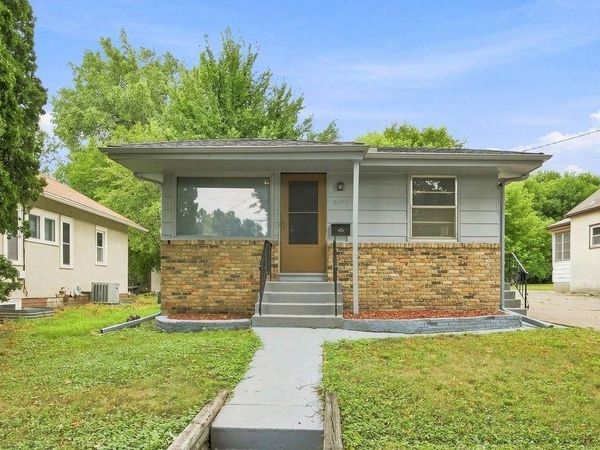 2223 Cole Avenue SE, Minneapolis, MN 55414