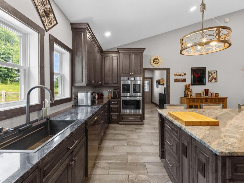 16265 Fredericktown Amity Road, Fredericktown, OH 43019 Photo 17