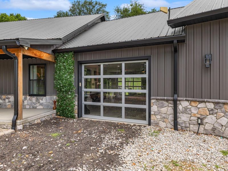 16265 Fredericktown Amity Road, Fredericktown, OH 43019 Photo 5