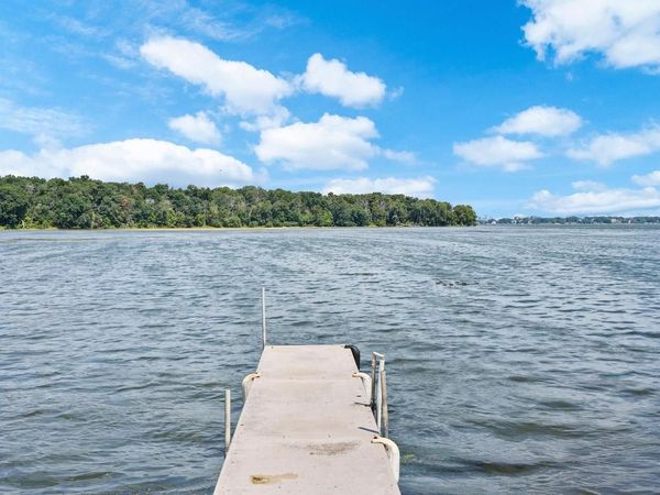 3048 Waunona Way, Madison, WI 53713