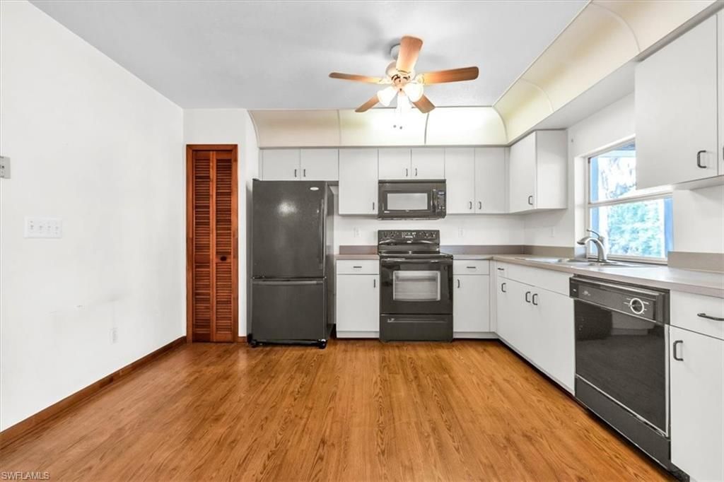 1481 13th St Sw, Naples, FL 34117 Photo
