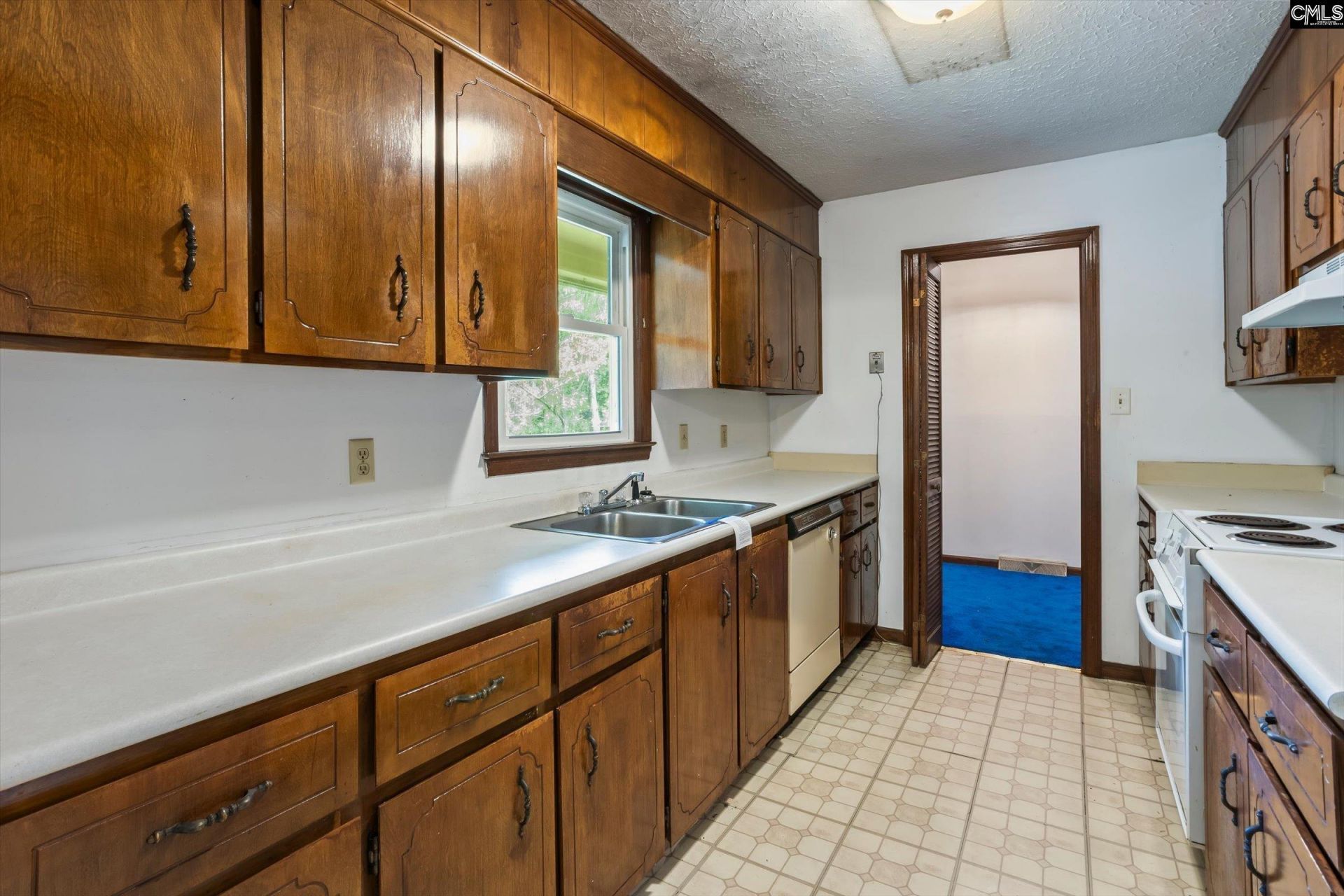 614 Cardinal Drive  Photo 13