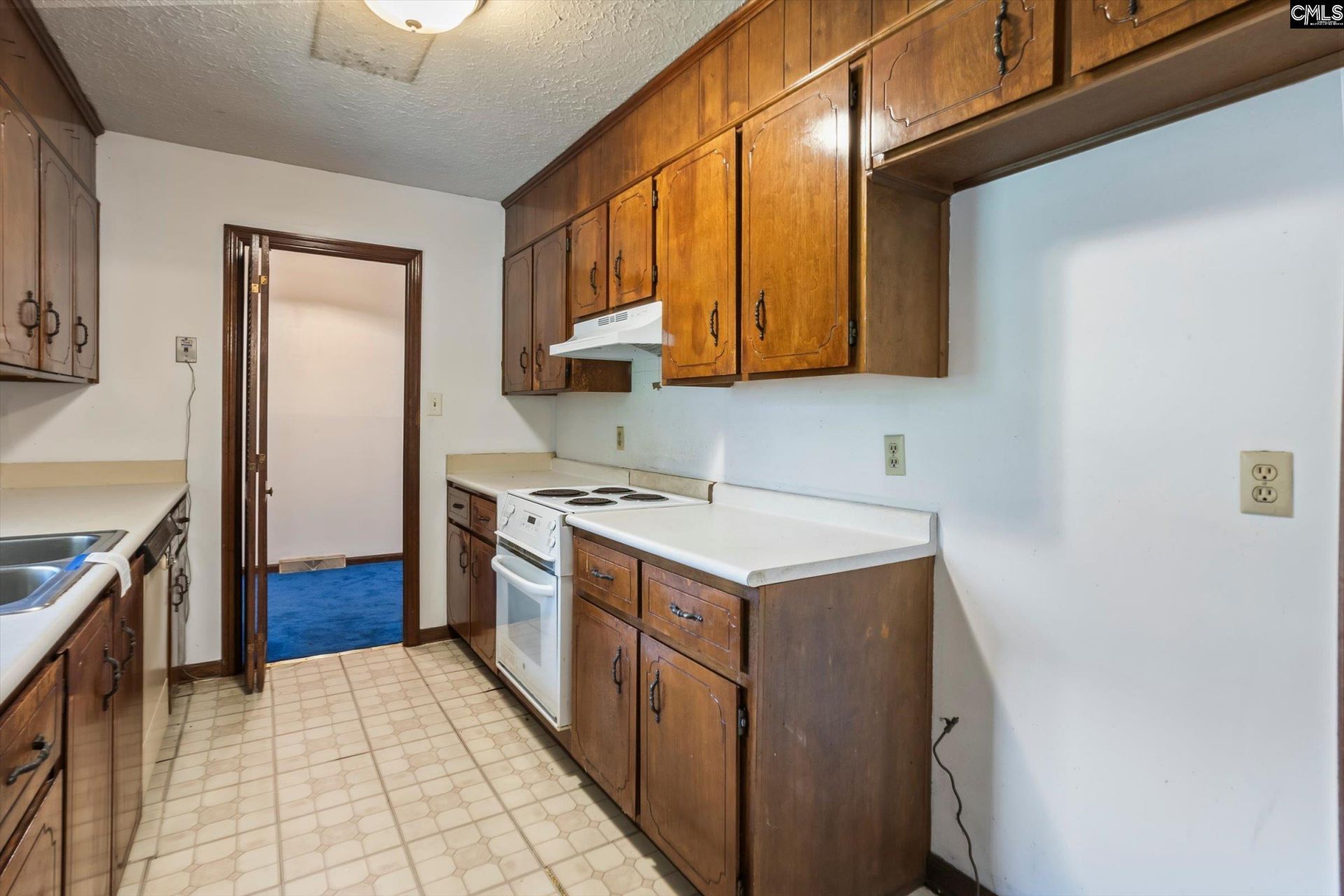 614 Cardinal Drive  Photo 14