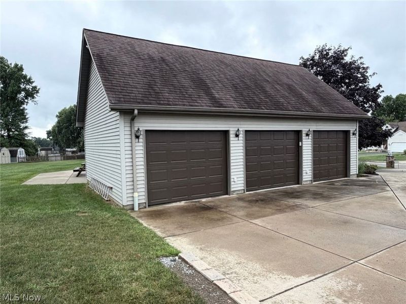 3373 42nd Street, Canfield, OH 44406 Photo 7