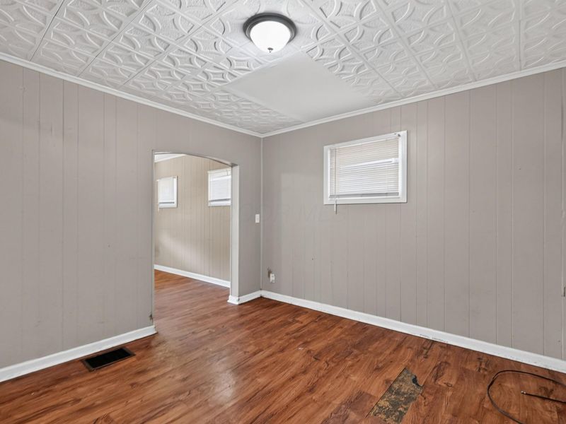 306 Belvidere Avenue, Columbus, OH 43223 Photo 10