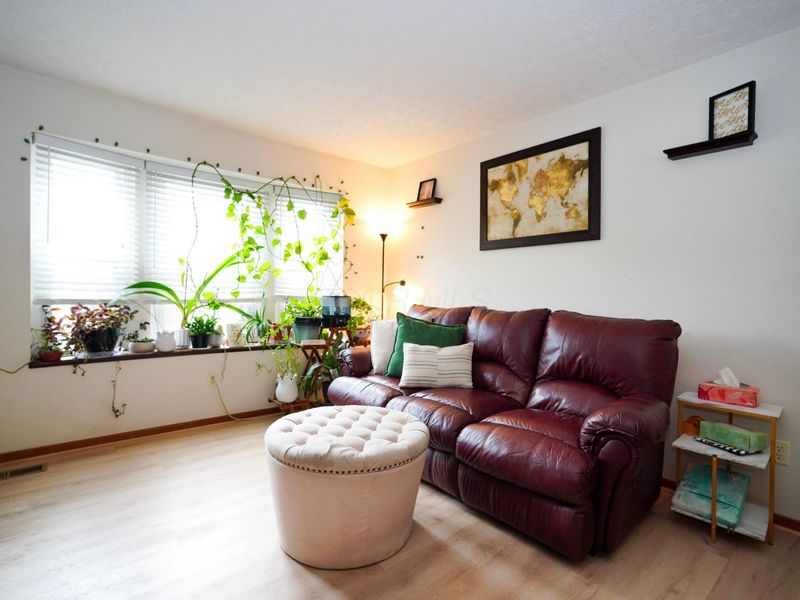 876 Annagladys Drive, Unit E3, Worthington, OH 43085 Photo 8