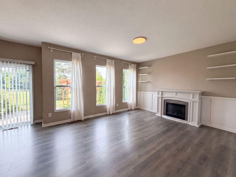 3212 Yellow Finch Way , Columbus, OH 43231 Photo 3