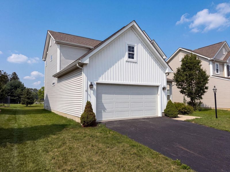 3212 Yellow Finch Way , Columbus, OH 43231 Photo 35