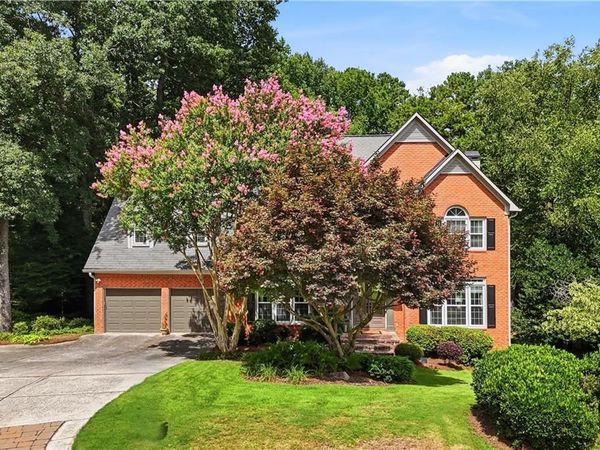 4865 Parkland Trail NE, Roswell, GA 30075