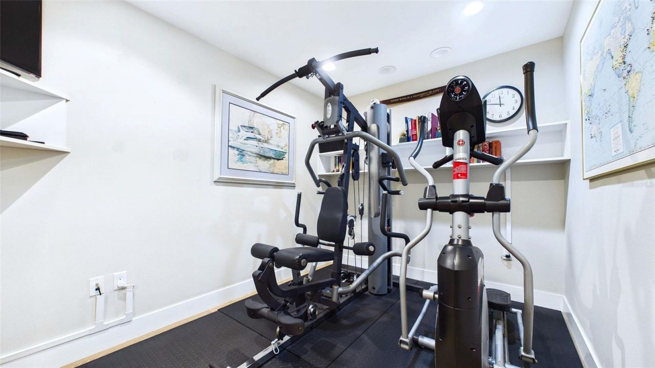 199 Dali Boulevard, Unit 1106, Saint Petersburg, FL 33701 Photo