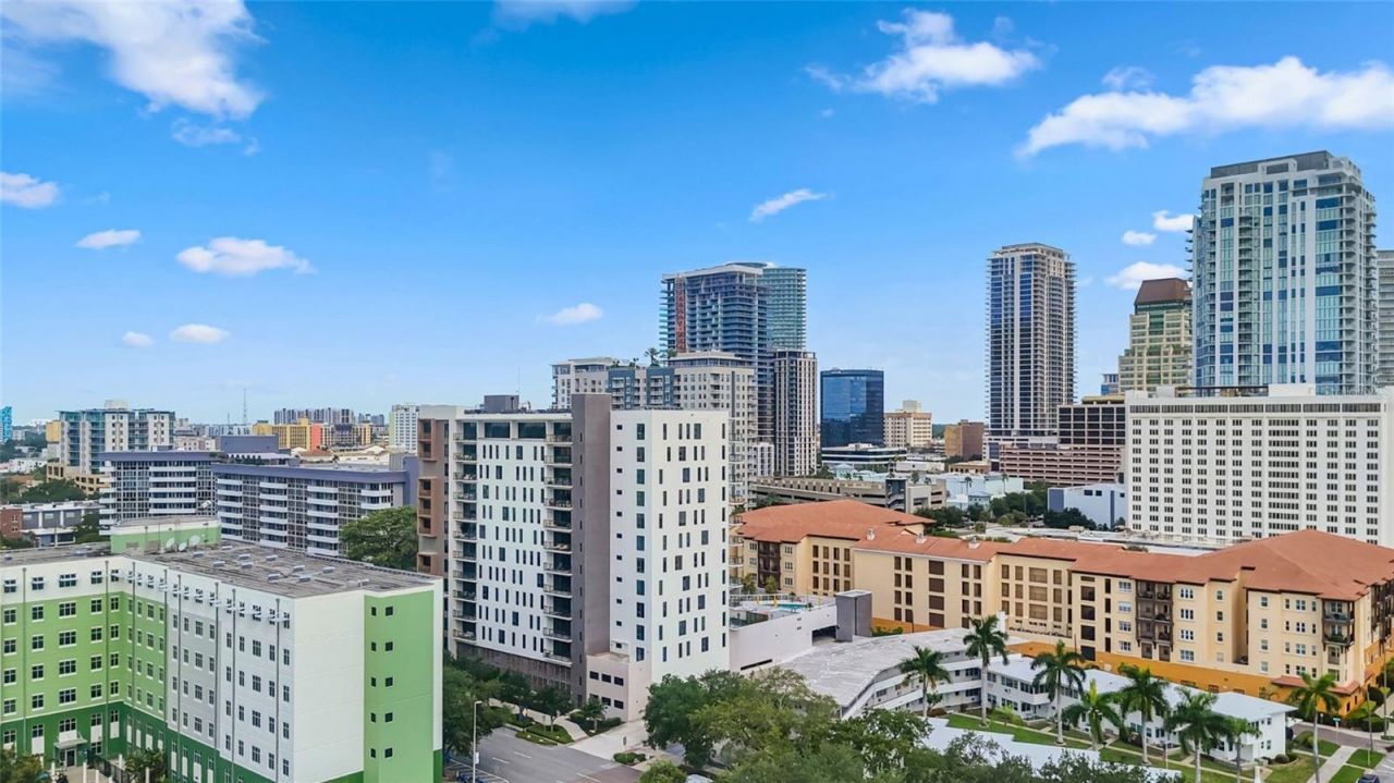 199 Dali Boulevard, Unit 1106, Saint Petersburg, FL 33701 Photo