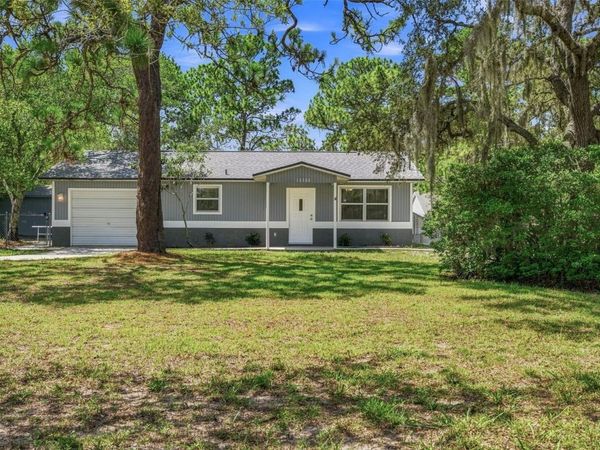 10380 GOLDEN AVENUE , WEEKI WACHEE, FL 34613