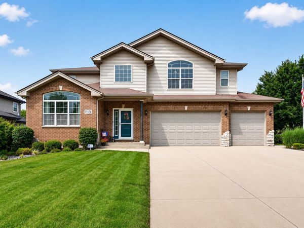 15526 S Red Bud Lane , Lockport, IL 60441