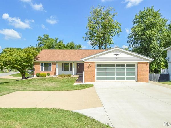 1011 Belleville Street, Lebanon, IL 62254