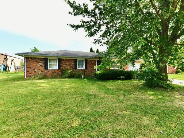 300 E 1st Street, Saint Paul, IN 47272
