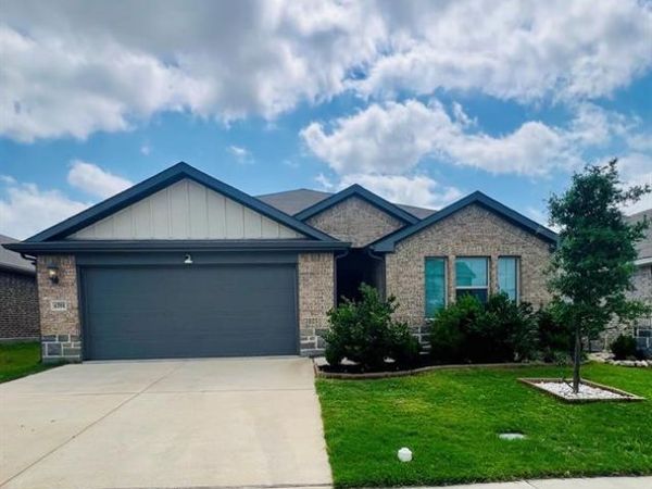 6304 Dry Gulch Trail, Fort Worth, TX 76179