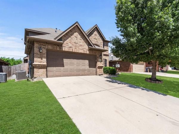 6137 Redear Drive, Fort Worth, TX 76179