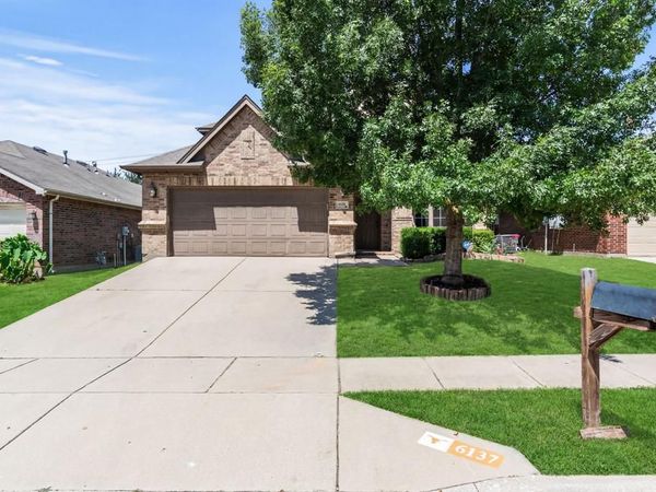 6137 Redear Drive , Fort Worth, TX 76179