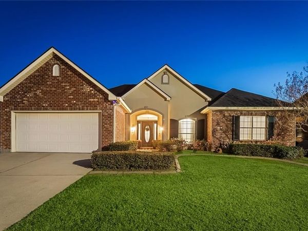 410 MOONRAKER Drive , Slidell, LA 70458