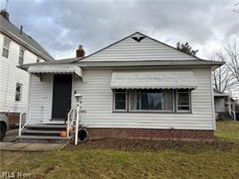 3895 E 151st Street, Cleveland, OH 44128 Photo 1