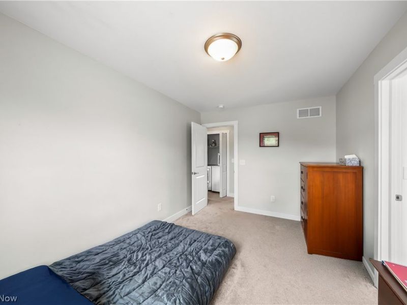 1010 Ashwood Lane, Streetsboro, OH 44241 Photo 14
