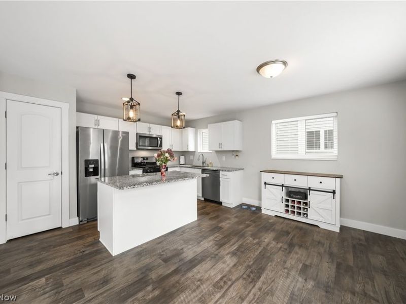 1010 Ashwood Lane, Streetsboro, OH 44241 Photo 2