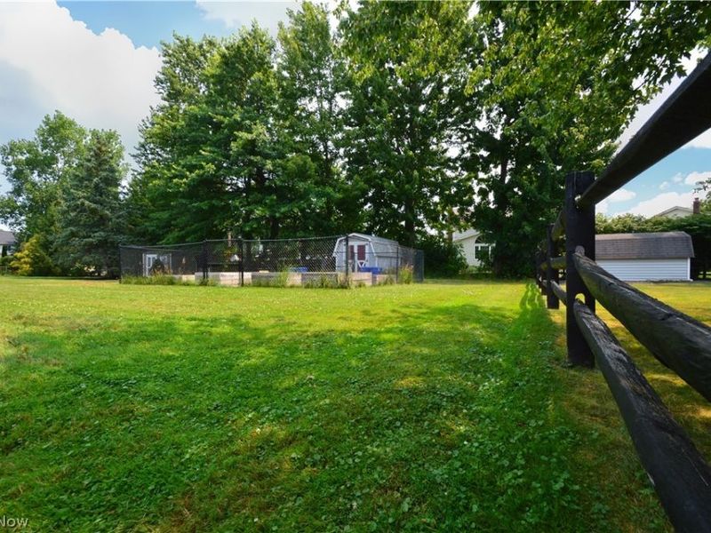 6829 S Camelot Drive, Mentor, OH 44060 Photo 35