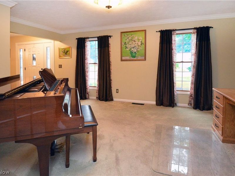 6829 S Camelot Drive, Mentor, OH 44060 Photo 6