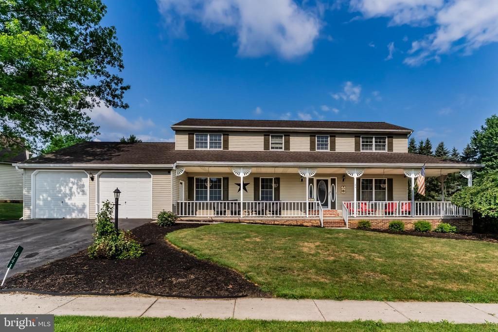 64 S PIN OAK DRIVE , BOILING SPRINGS, PA 17007