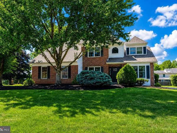 325 SONNET LANE, COLLEGEVILLE, PA 19426