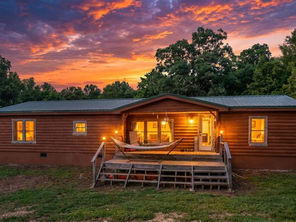 221 Woodridge Lane , Mammoth Spring, AR 72554