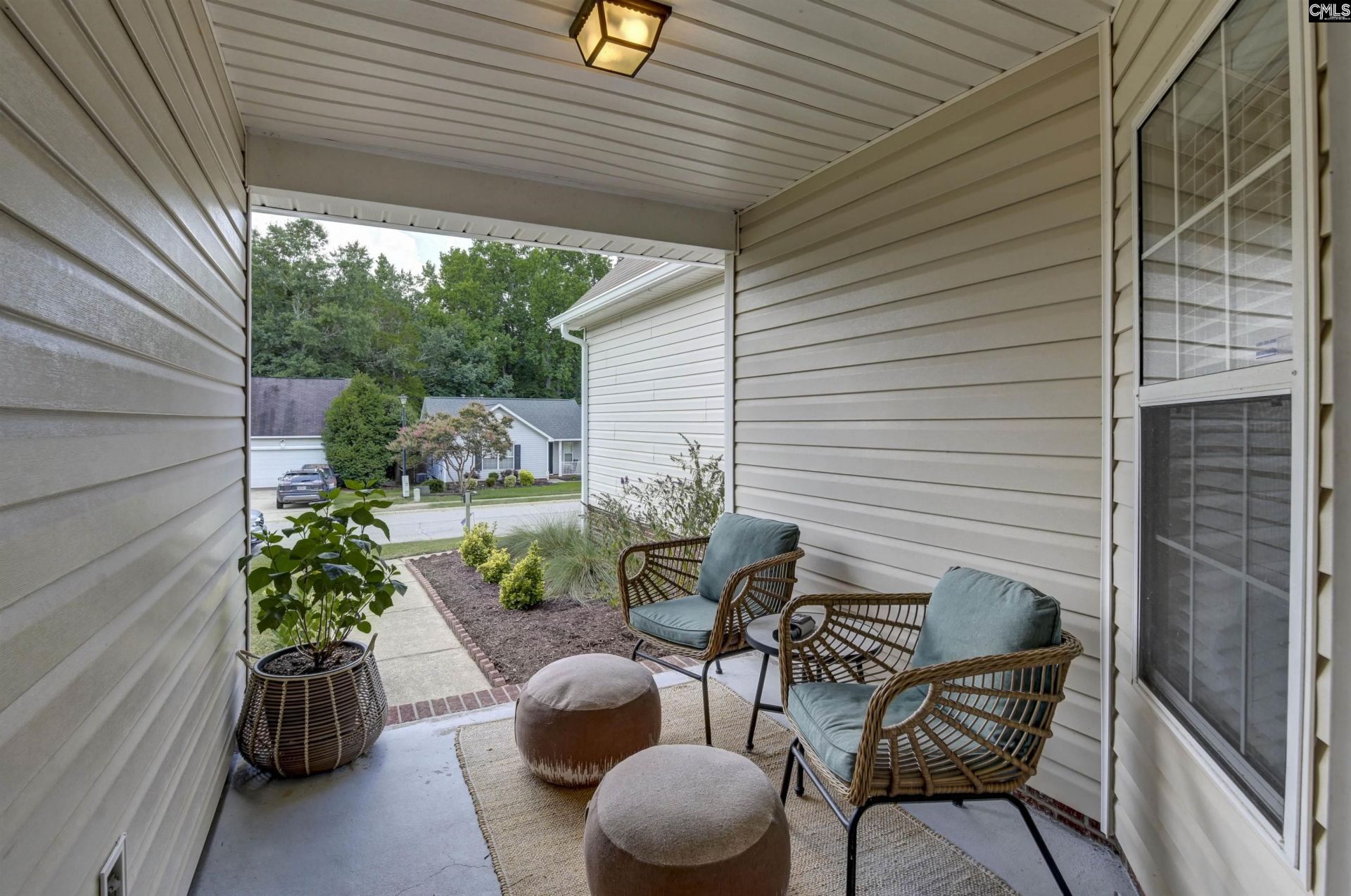 115 Eastside Drive  Photo 6