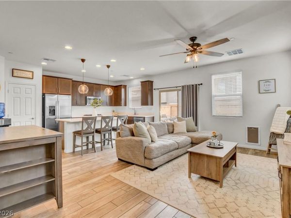 688 Bamboo Bend Place, Henderson, NV 89011