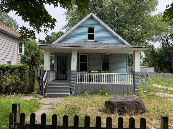 7505 Elton Avenue , Cleveland, OH 44102